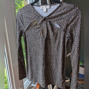 545-MICHAEL Michael Kors Animal Print Keyhole‎ Blouse
